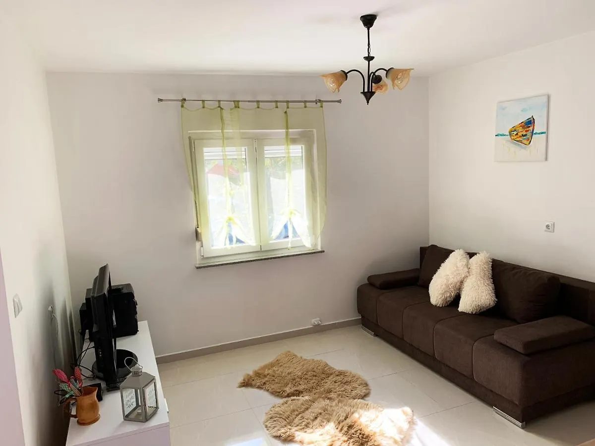 New Apartment Ema II Vrh  0*, Vrh (Krk) Croatia