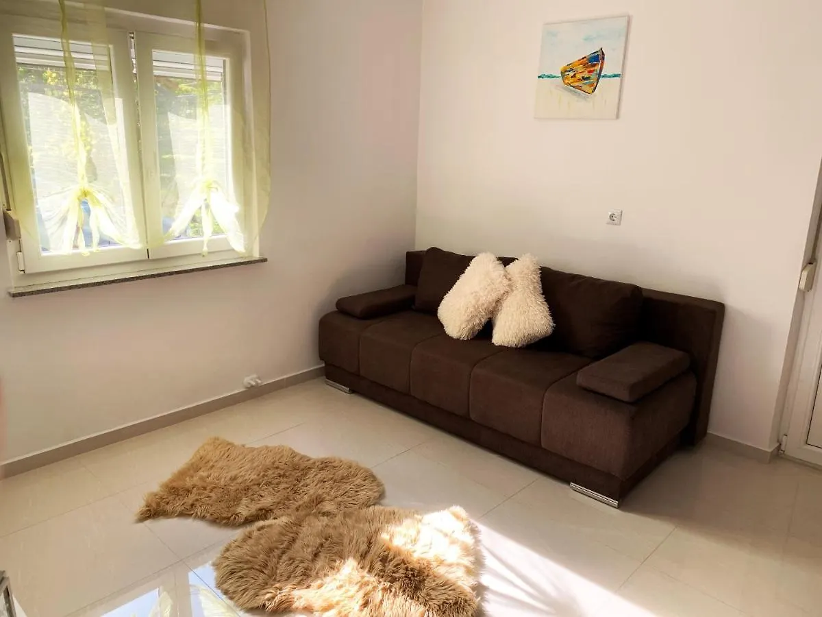 New Apartment Ema II Vrh  0*, Vrh (Krk)