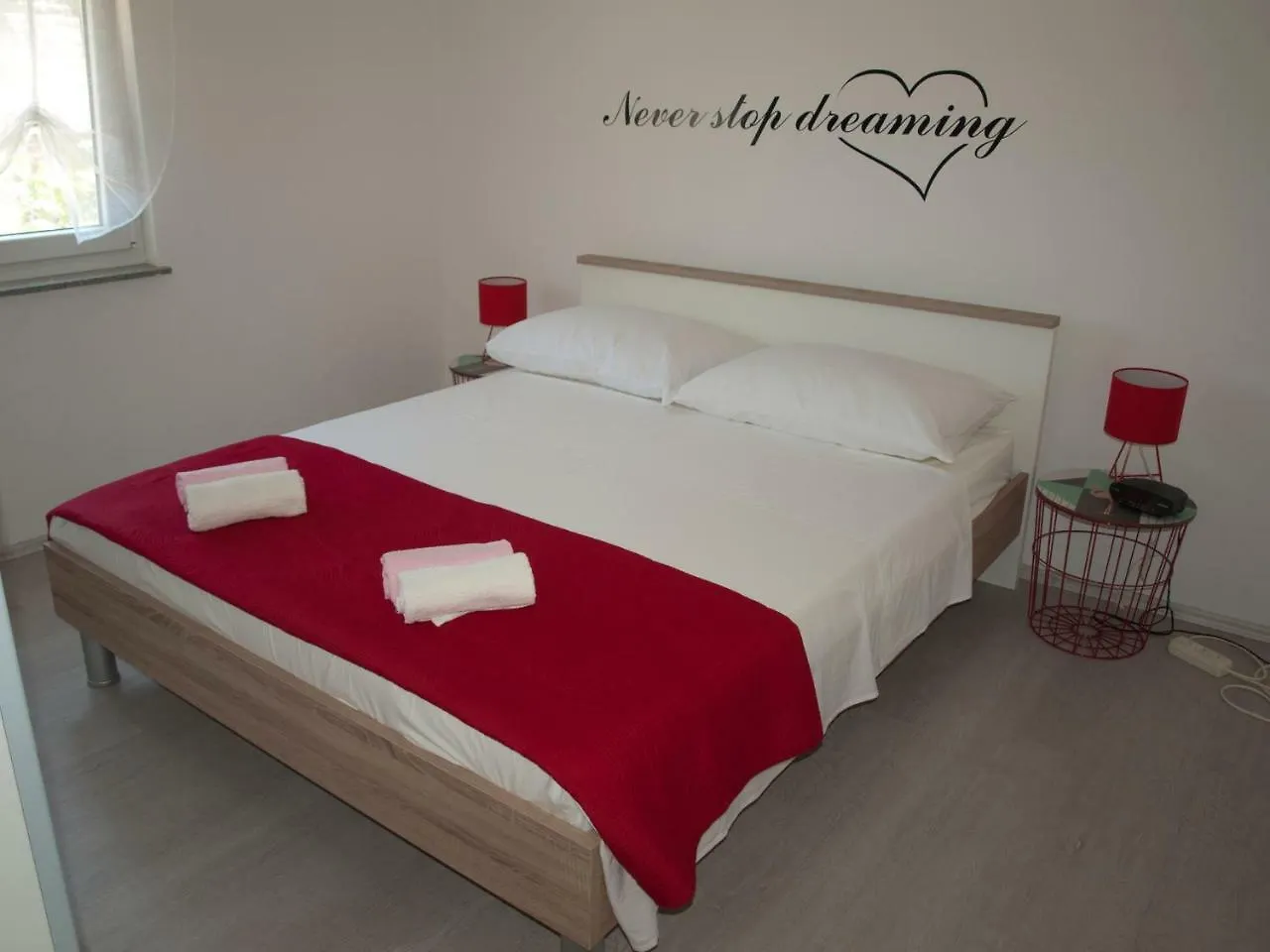 New Apartment Ema II Vrh  Croatia