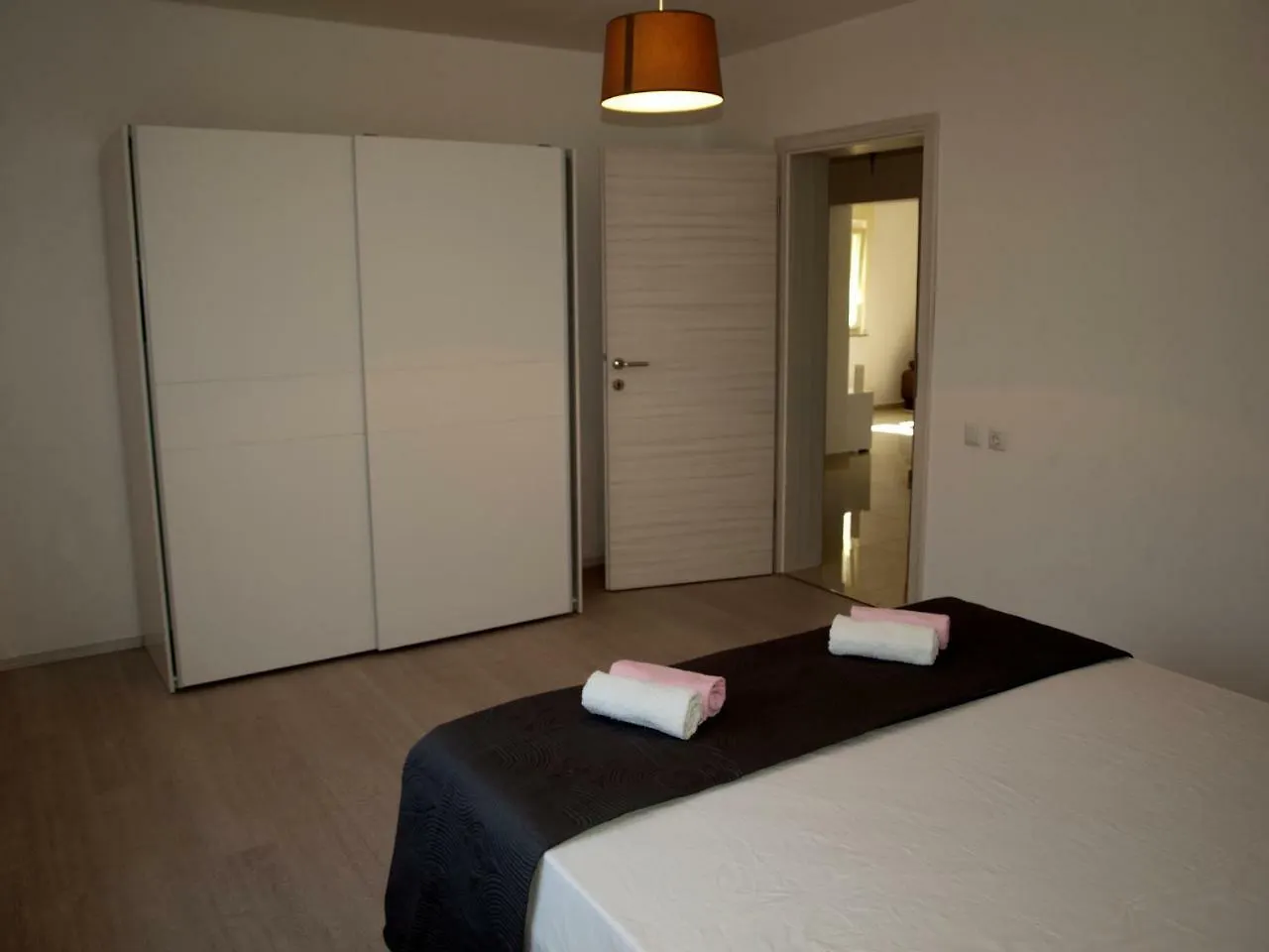 New Apartment Ema II Vrh  0*, Vrh (Krk) Croatia