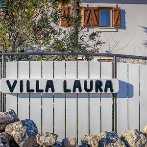 Villa Laura, Vrh (Krk)