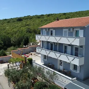 Apartment L&r, Vrh (Krk)