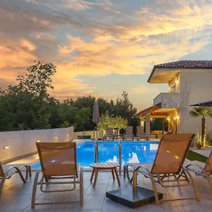 Ferienhaus Antonada, Vrh (Krk)
